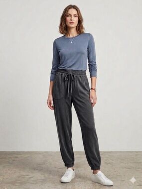 Bailey 44 Silky Soft Joggers Comfy Lounge Cabincore Grey Pants Size Small.